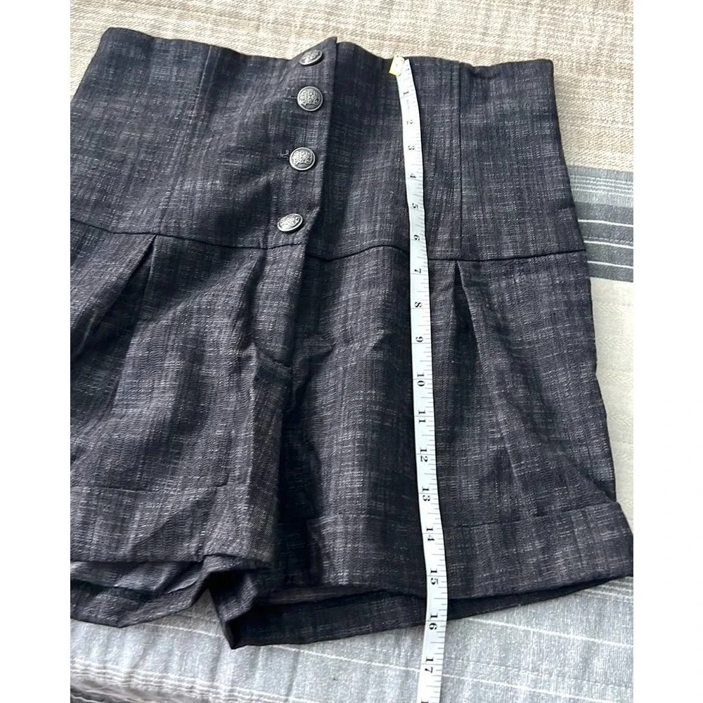 HAVE,High-Waisted,Button-Front Shorts, Excellent Condition, Size large